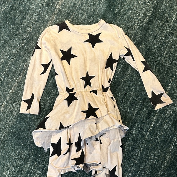 nununu Other - Nununu Cream Dress with Black Star Accents size 4-5 great condition